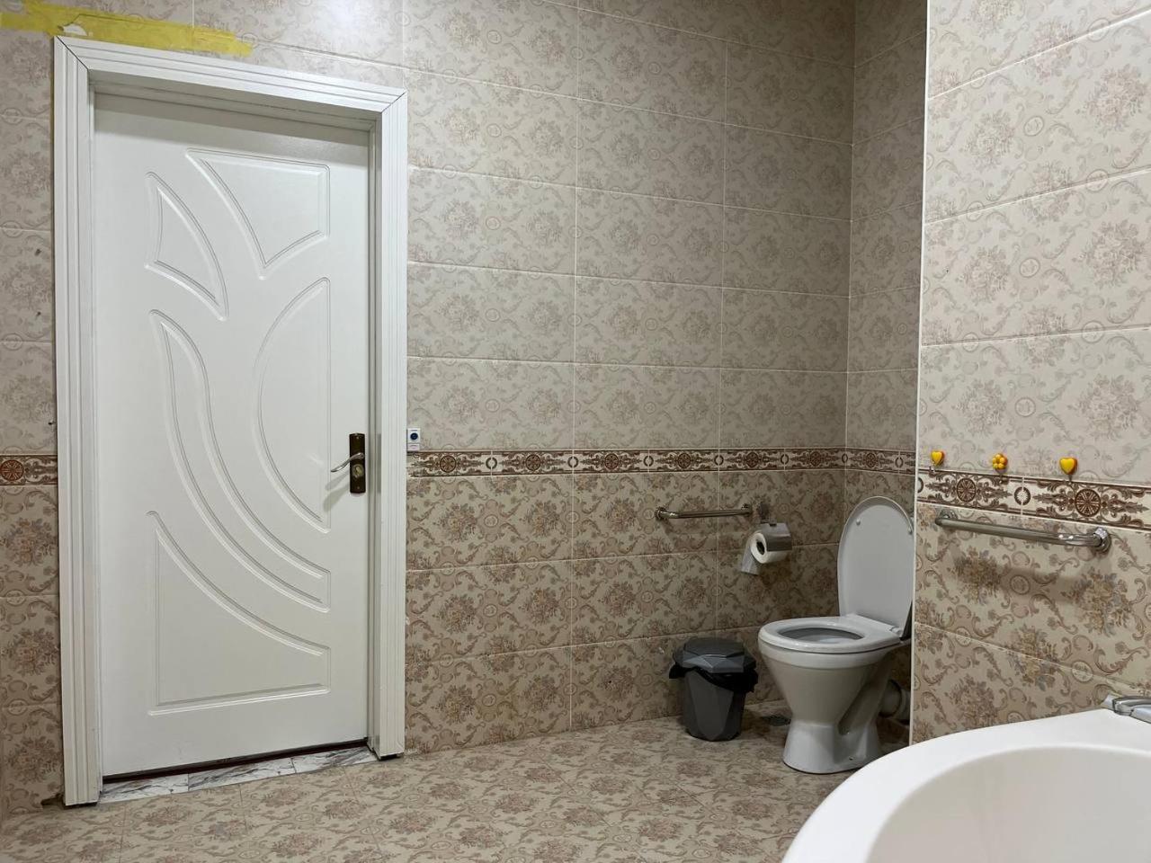 Home Alone Hotel Ташкент Екстер'єр фото